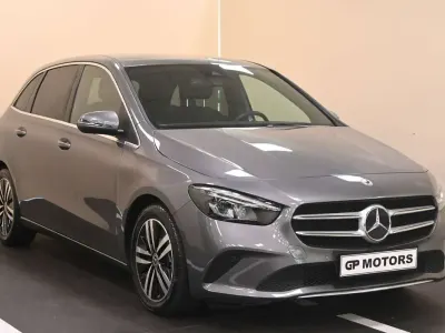 Usata Mercedes B180 136 CV (100 kW) 2021 Grigio Utilitaria