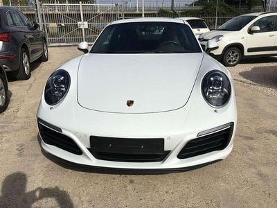 Usata Porsche 911 Carrera 370 CV (272 kW) 2018 Perlato Coupé