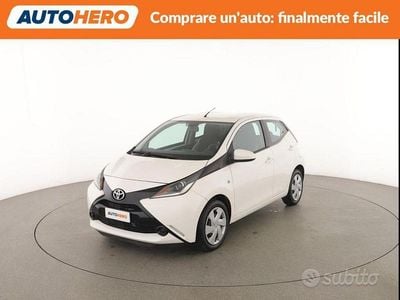 Usata Toyota Aygo Cool 70 CV (51 kW) 2017 Bianco Utilitaria