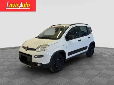 Usata Fiat Panda 4x4 S 95 CV (69 kW) 2018 Bianco Utilitaria