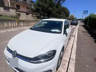 Usata VW Golf VII 110 CV (80 kW) 2017 Bianco Berlina