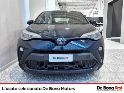Usata Toyota C-HR Active 140 CV (102 kW) 2023 Blu SUV