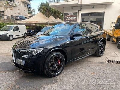 Usata Alfa Romeo Stelvio Quadrifoglio Verde 510 CV (375 kW) 2018 Nero SUV