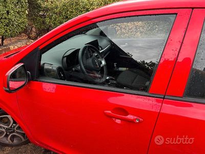 Occasion Kia Picanto Style 67 ch (49 kW) 2023 Rouge Citadine