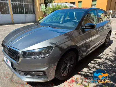 Usata Skoda Fabia Style 95 CV (69 kW) 2022 Grigio Utilitaria
