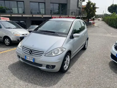 Usata Mercedes A150 Classic 95 CV (69 kW) 2006 Argento Coupé