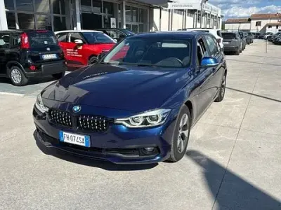 Usata BMW 320 Advantage 163 CV (119 kW) 2017 Blu Station wagon
