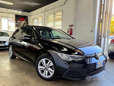 Usata VW Golf VII Life 150 CV (110 kW) 2020 Nero Berlina