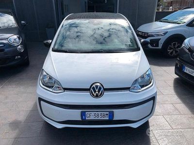 Usata VW up! Move 68 CV (50 kW) 2021 Bianco Utilitaria
