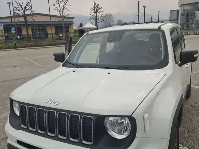 Usata Jeep Renegade 120 CV (88 kW) 2023 SUV