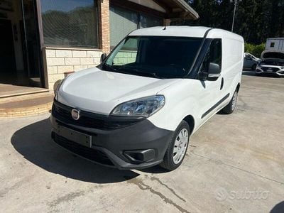 Usata Fiat Doblò 95 CV (69 kW) 2018 Bianco Monovolume