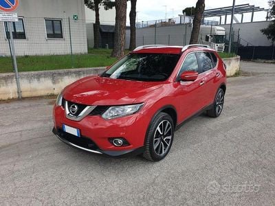 Usata Nissan X-Trail Acenta Premium 131 CV (96 kW) 2015 Rosso SUV