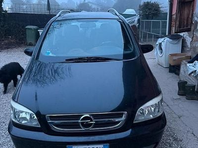 Occasion Opel Zafira 101 ch (74 kW) 2004 Noir Monospace