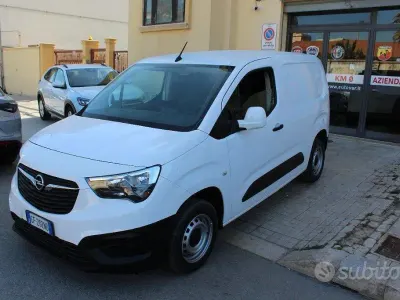 Begagnad Opel Combo
