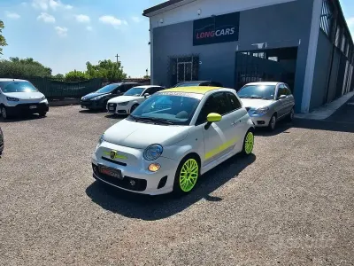 Usata Abarth 500 135 CV (99 kW) 2009 Bianco Utilitaria