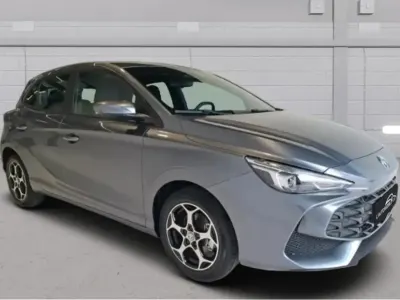 Nuova MG MG3 Luxury 102 CV (75 kW) 2026 Grigio Utilitaria