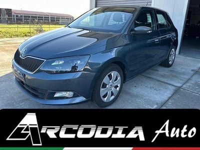 Usata Skoda Fabia Executive 75 CV (55 kW) 2017 Grigio Berlina