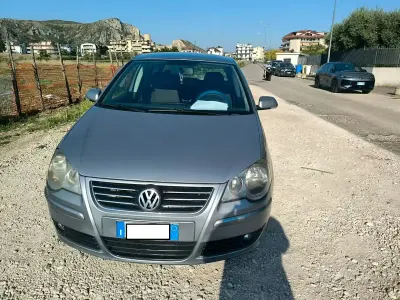 Usata VW Polo 80 CV (58 kW) 2008 Grigio Utilitaria
