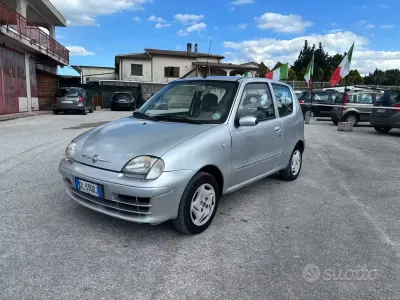 Usata Fiat 600 Anniversary 54 CV (39 kW) 2008 Grigio Utilitaria