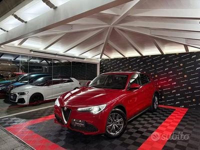 Usata Alfa Romeo Stelvio 160 CV (117 kW) 2021 Rosso SUV