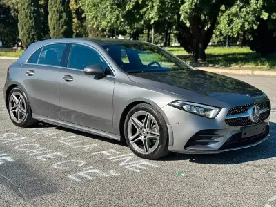 Usata Mercedes A200 AMG line 150 CV (110 kW) 2019 Grigio Berlina