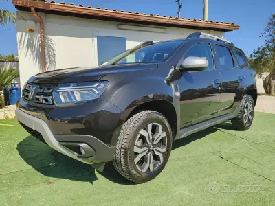 Usata Dacia Duster Prestige 101 CV (74 kW) 2022 Blu SUV