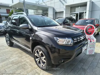 Usata Dacia Duster Journey 101 CV (74 kW) 2023 Nero SUV