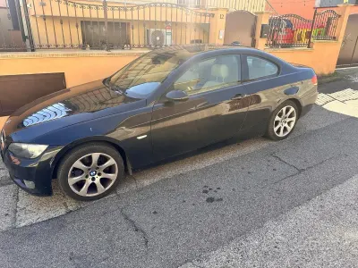 Usata BMW 320 177 CV (130 kW) 2009 Nero Coupé