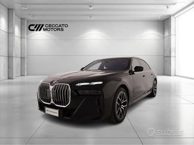 Usata BMW 740 M Sport 299 CV (219 kW) 2025 Nero Berlina