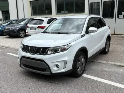 Usata Suzuki Vitara 140 CV (102 kW) 2017 Bianco SUV