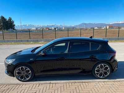 Usata Ford Focus ST-Line X 116 CV (85 kW) 2024 Nero Berlina