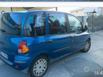 Usata Fiat Multipla 116 CV (85 kW) 2004 Blu Monovolume