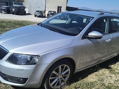 Occasion Skoda Octavia 105 ch (77 kW) 2014 Gris Citadine