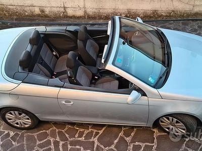 Usata VW Eos 2007 Grigio Cabrio