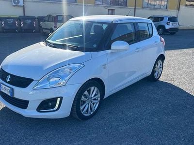 Usata Suzuki Swift Cool 75 CV (55 kW) 2015 Bianco Utilitaria