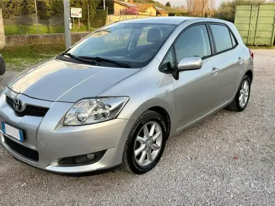 Usata Toyota Auris 120 CV (88 kW) 2007 Grigio Utilitaria