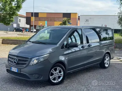 Usata Mercedes Vito 136 CV (100 kW) 2015 Grigio Furgone
