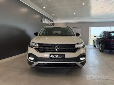 Usata VW T-Cross Style 95 CV (69 kW) 2022 Beige SUV