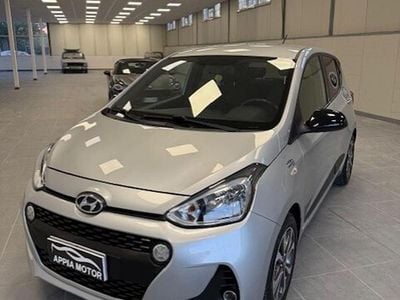 Usata Hyundai i10 65 CV (47 kW) 2018 Gray Utilitaria
