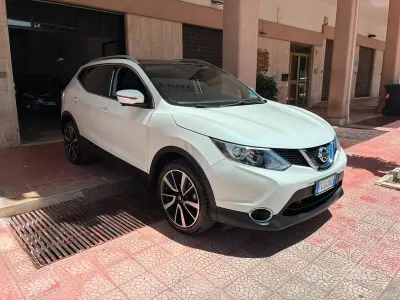 Usata Nissan Qashqai 131 CV (96 kW) 2017 Bianco SUV