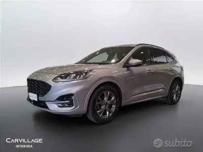 Usata Ford Kuga ST-Line 150 CV (110 kW) 2023 Grigio SUV