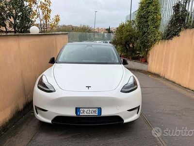 Usata Tesla Model Y Performance 392 kW (534 CV) 2023 Bianco SUV