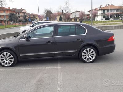 usata Skoda Superb 2.0 TDI F.AP. Elegance