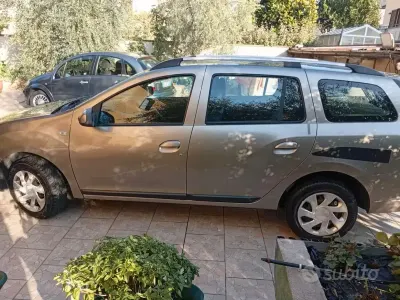 Usata Dacia Logan 75 CV (55 kW) 2014 Grigio Station wagon