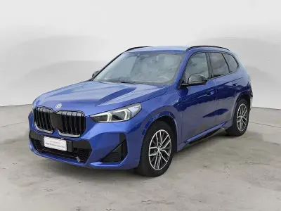 Begagnad BMW X1 M Sport 150 HK (110 kW) 2022 Blå SUV