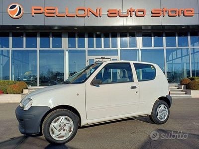 Usata Fiat 600 Anniversary 54 CV (39 kW) 2008 Bianco Berlina