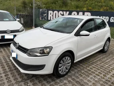 Usata VW Polo Trendline 75 CV (55 kW) 2014 Bianco Berlina