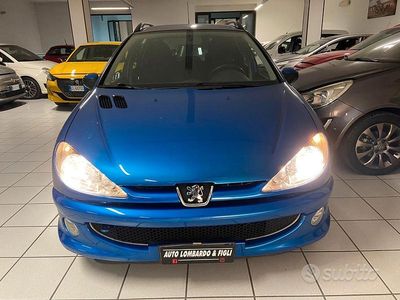 Usata Peugeot 206 68 CV (50 kW) 2005 Blu Station wagon