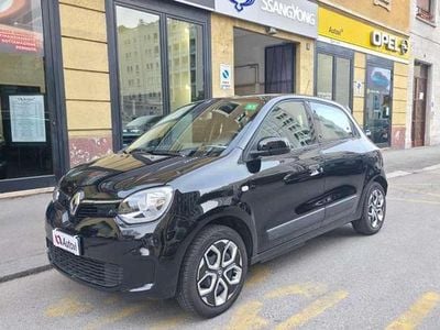 Usata Renault Twingo Urban Night 30 kW (42 CV) 2022 Nero Utilitaria