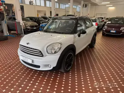 Usata Mini Cooper D Countryman 111 CV (81 kW) 2010 Bianco SUV